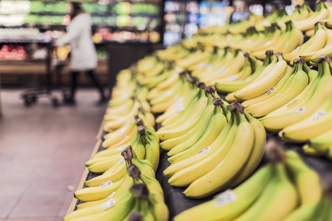 Vous avez déjà rencontré une roue bancale sur votre chariot de supermarché ? Vous n'avez pas de chance, c'est une astuce de vendeur !