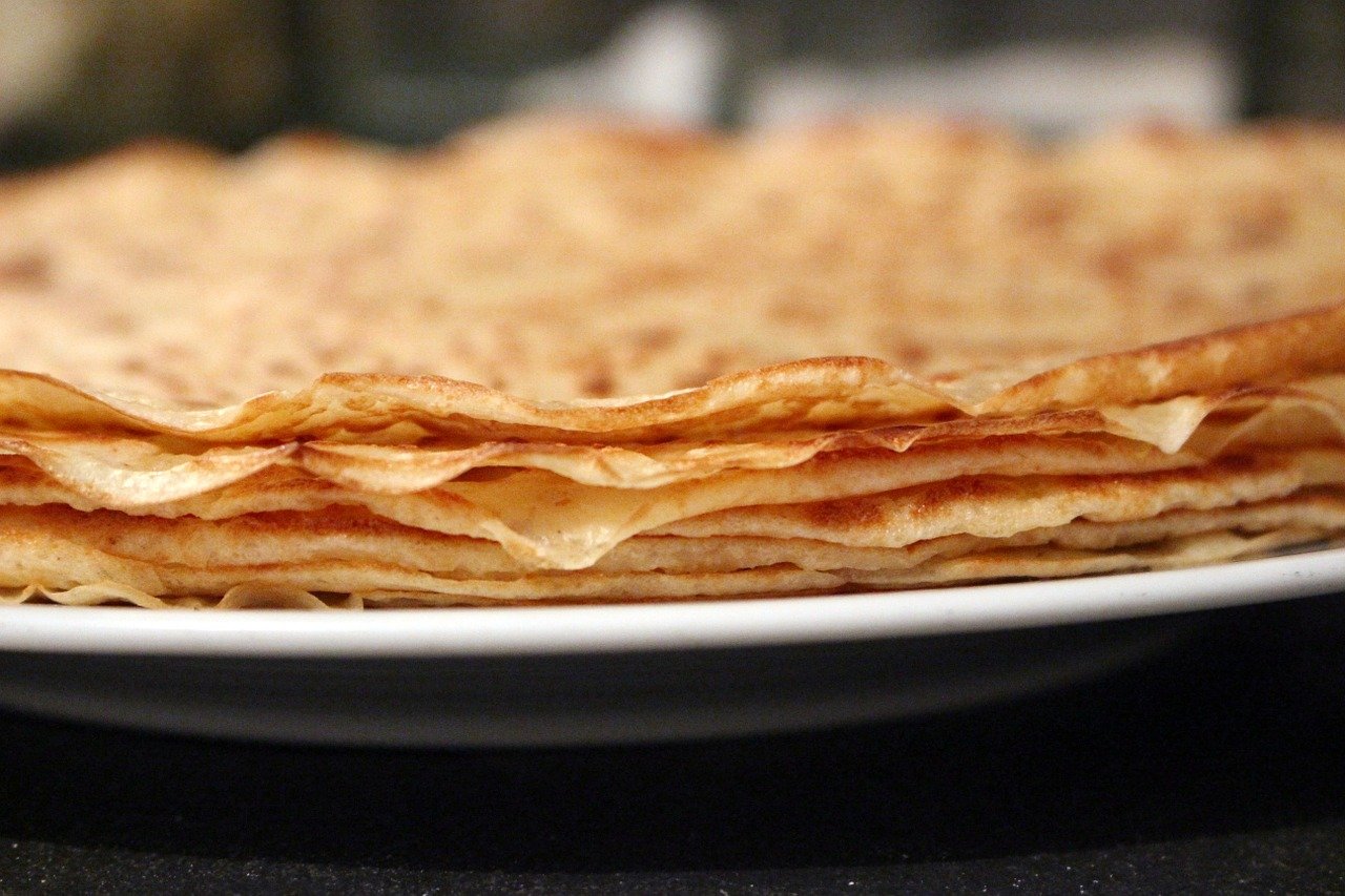 Un truc que je ne connaissais pas auparavant : La pâte à crêpes restera EXTRA moelleuse et savoureuse pendant longtemps si vous ajoutez CET ingrédient !