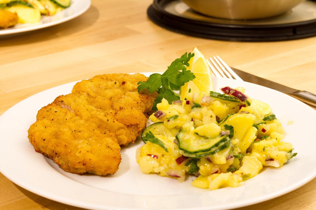 L'astuce secrète du patron pour des filets et des escalopes parfaits : lorsque vous les mettez dans la poêle comme ceci, sachez que personne ne se souviendra du triple emballage classique !