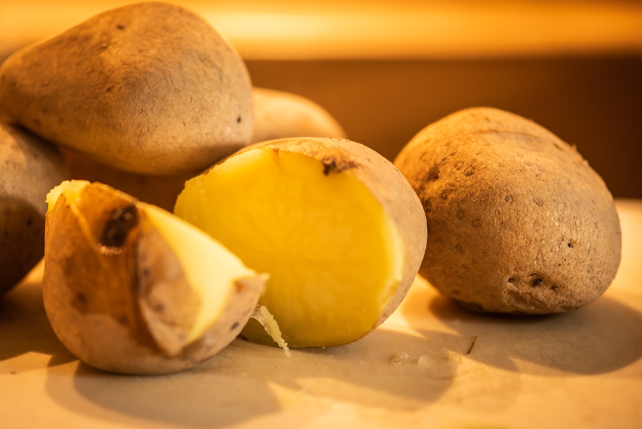 Une pomme de terre dans votre voiture peut vous sauver la vie et personne ne vous le dira !