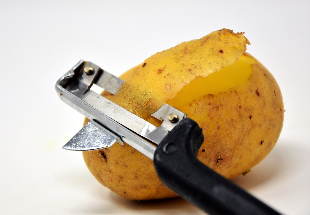 Une pomme de terre dans votre voiture peut vous sauver la vie et personne ne vous le dira !