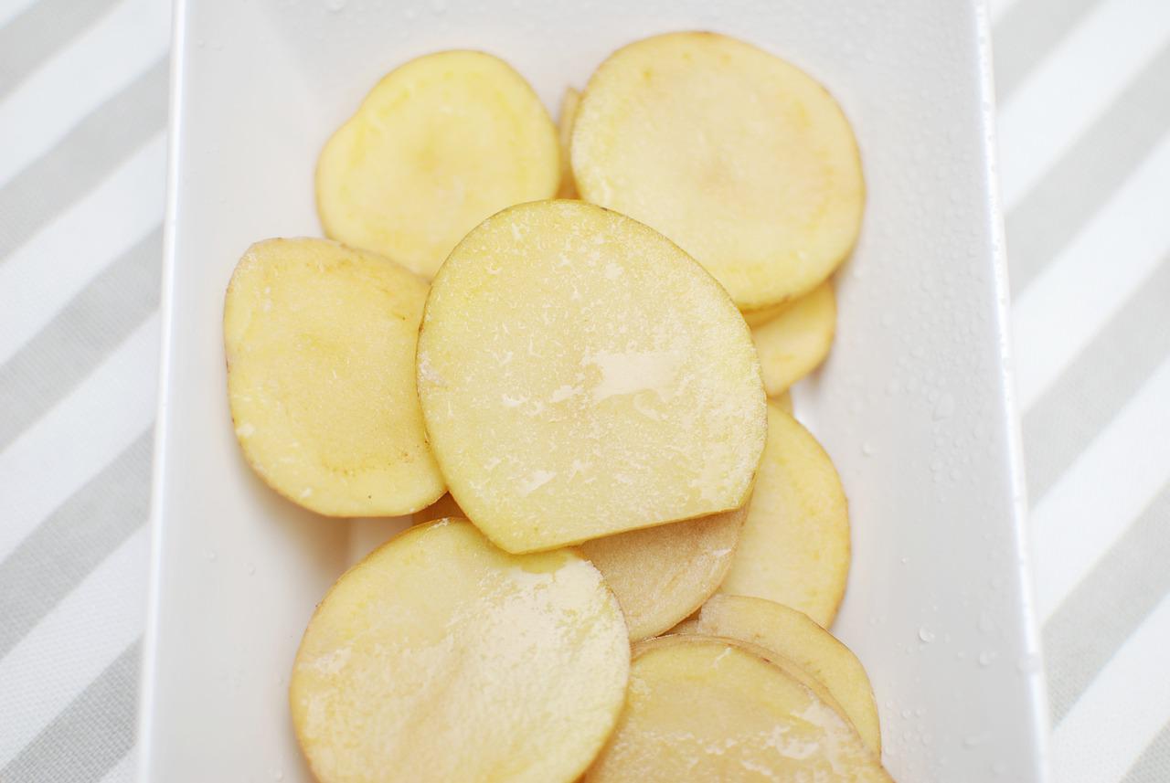 Une pomme de terre dans votre voiture peut vous sauver la vie et personne ne vous le dira !